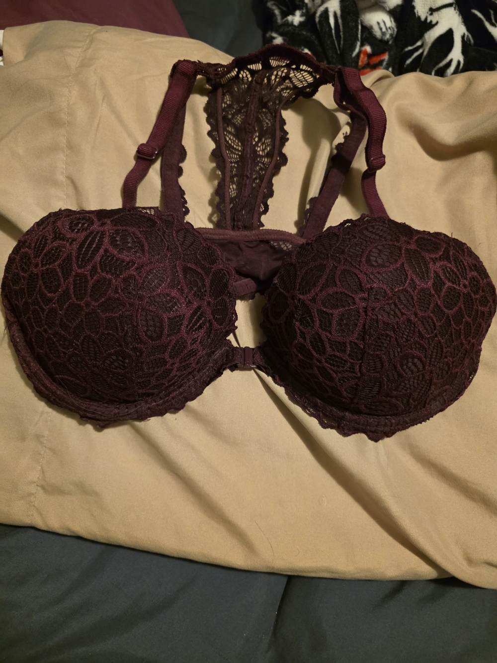 Victoria's Secret Lace Racerback Push-Up Bra in Burgundy